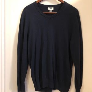 Old Navy Sweater 🙍🏼‍♂️